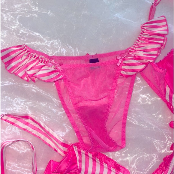 Victoria’s Secret Classic Candy Stripe 2 Pc Apron French Maid Boudoir Set - Picture 4 of 15